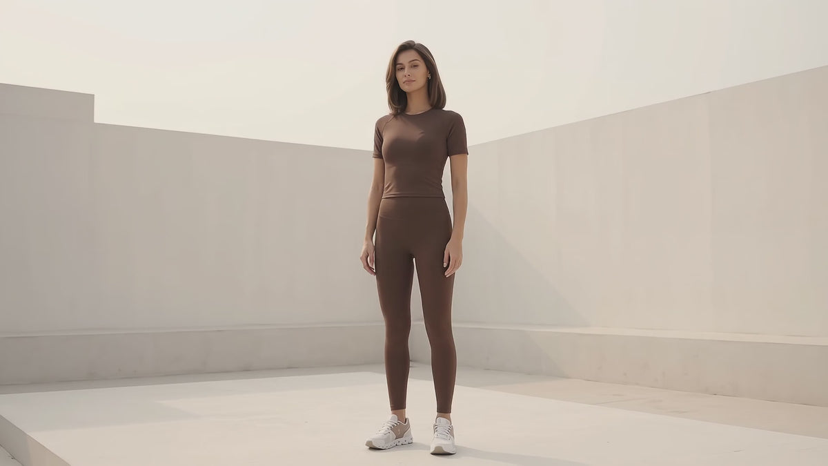 Uncia Active Women's Seamless Crew Neck Top & Leggings Set